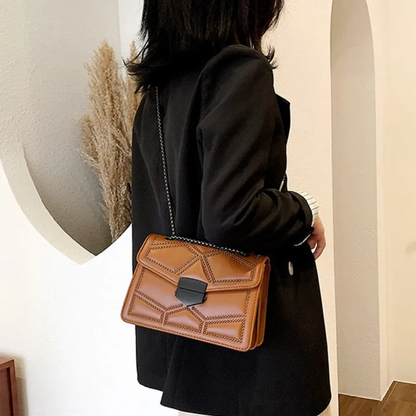 Bolso Crossbody Rectangular con Bandolera de Cadena para Mujer | Ideal para Uso Diario