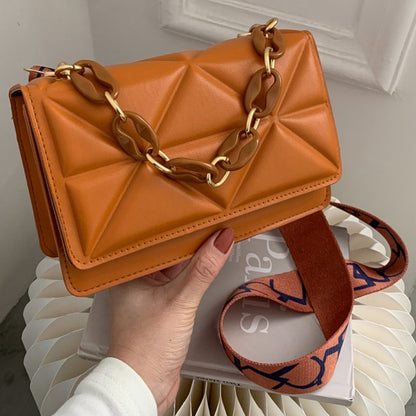 Bolso de Mano Acolchado con Cierre de Solapa para Mujer | Ideal para Uso Diario y Salidas