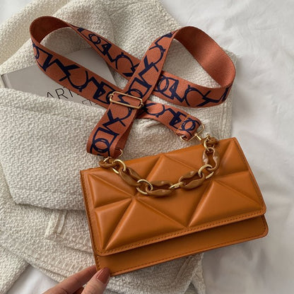 Bolso de Mano Acolchado con Cierre de Solapa para Mujer | Ideal para Uso Diario y Salidas