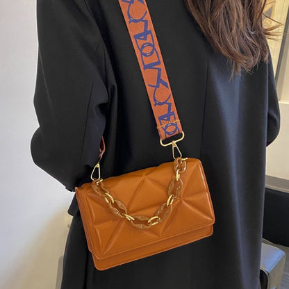 Bolso de Mano Acolchado con Cierre de Solapa para Mujer | Ideal para Uso Diario y Salidas