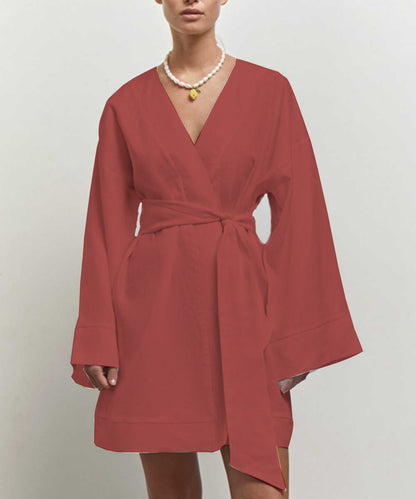 Vestido Corto Cruzado con Lazo Ajustable para Mujer | Ideal para Uso Diario