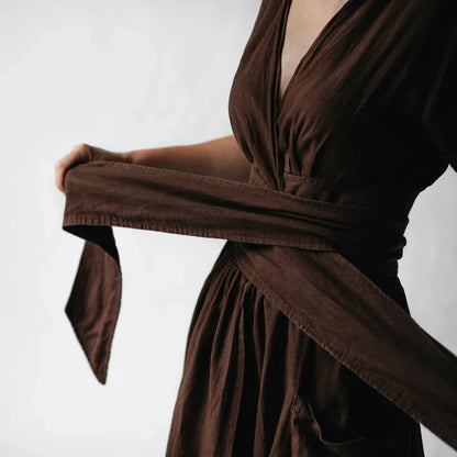 Vestido Midi Cruzado con Lazo Ajustable para Mujer | Ideal para Uso Diario