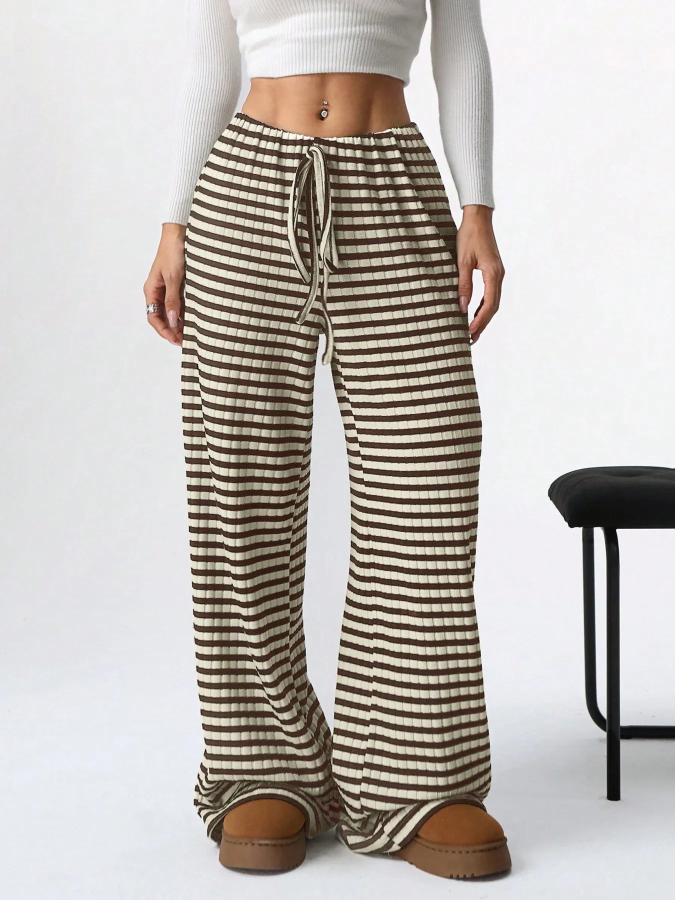 Pantalón Ancho con Cintura Ajustable para Mujer | Ideal para Uso Diario