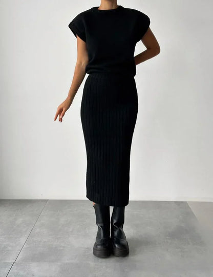 Conjunto de Dos Piezas con Chaleco sin Mangas y Falda Tejida para Mujer | Ideal para Salidas Informales o Uso Diario
