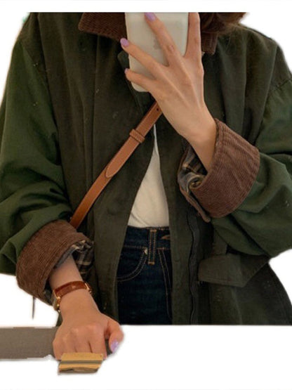 Chaqueta con Capucha Ajustable y Bolsillos para Mujer | Ideal para Uso en Ciudad y Exterior