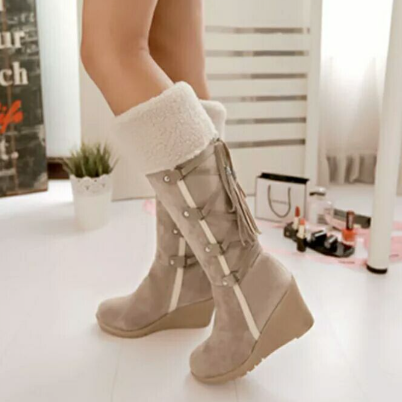 Botas Altas para Mujer con Corte Neutro | Ideal para Varias Estaciones