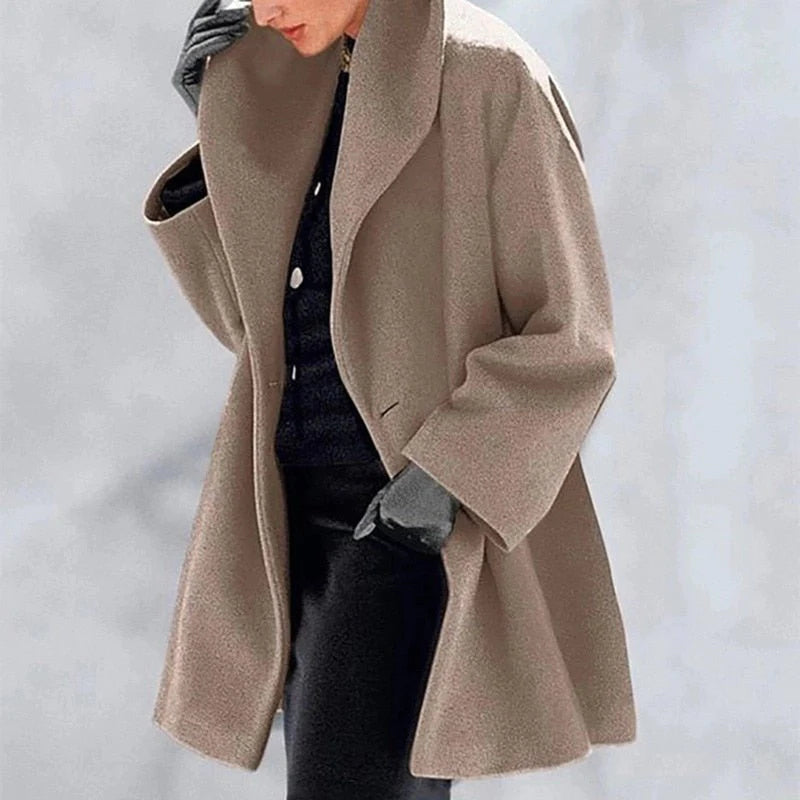 Chaqueta para Mujer con Cierre Frontal y Corte Recto | Ideal para Uso en Días Frescos