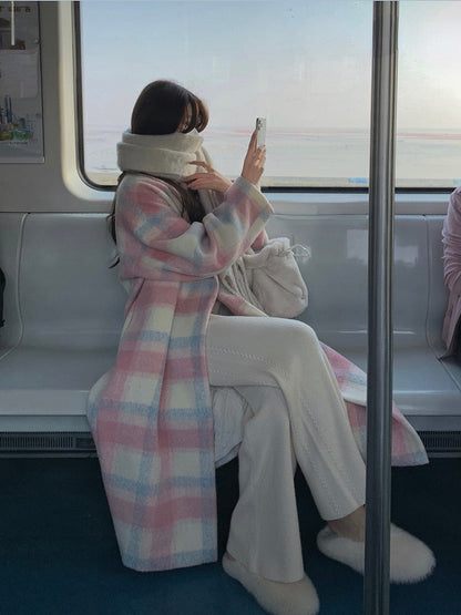 Abrigo Largo con Corte Amplio para Mujer | Ideal para Estaciones Frescas