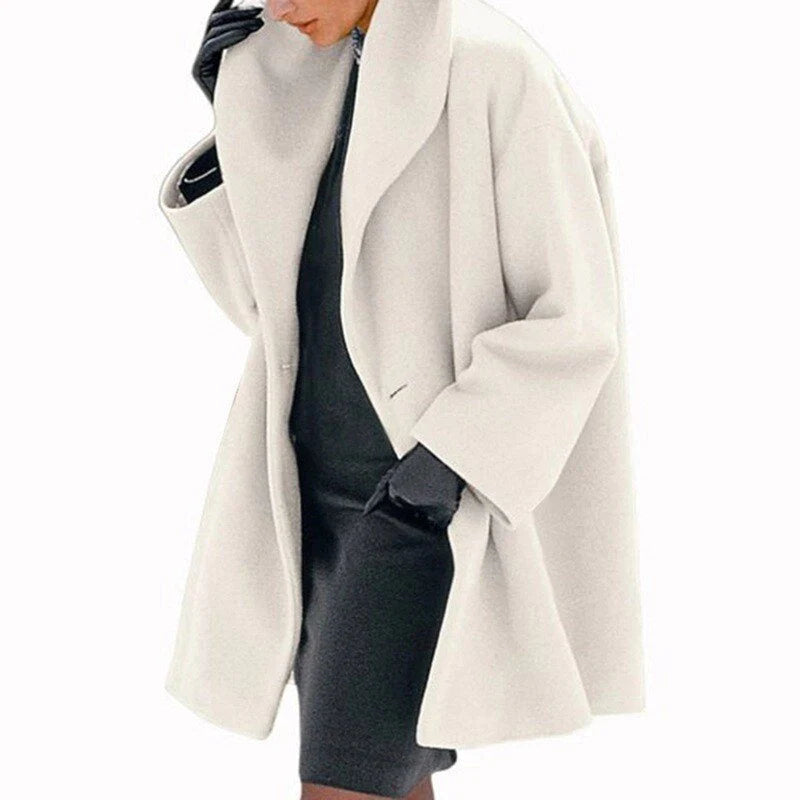 Chaqueta para Mujer con Cierre Frontal y Corte Recto | Ideal para Uso en Días Frescos