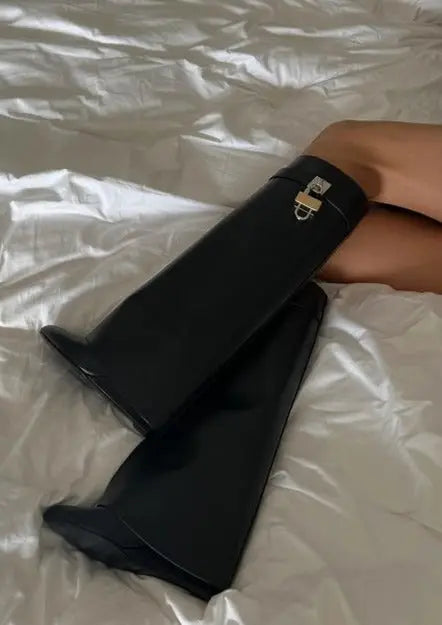 Botas de Tacón Oculto para Mujer con Diseño Minimalista | Ideal para Ocasiones Especiales