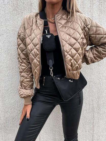 Chaqueta Puffer Corta Para Mujer con Cierre Frontal y Bolsillos | Ideal Para Uso Diario en Temporada Fría