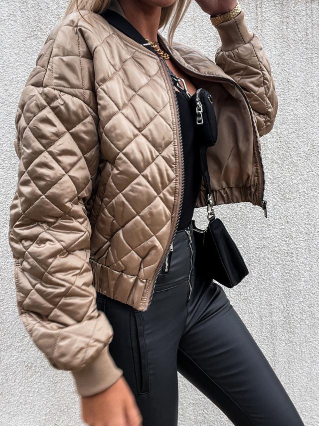 Chaqueta Puffer Corta Para Mujer con Cierre Frontal y Bolsillos | Ideal Para Uso Diario en Temporada Fría