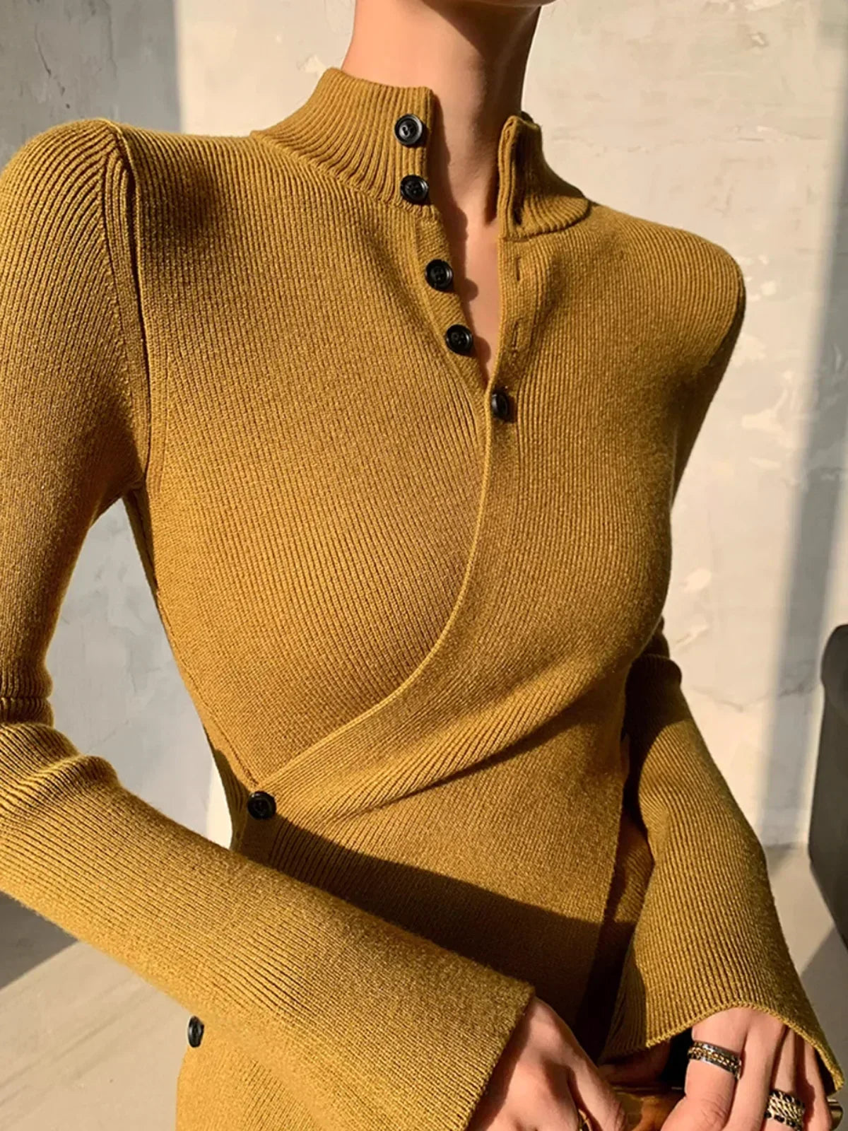 Jersey Con Diseño Asimétrico Y Botones Frontales Para Mujer | Ideal Para Uso Diario Y Entornos De Oficina