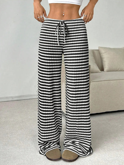 Pantalón Ancho con Cintura Ajustable para Mujer | Ideal para Uso Diario
