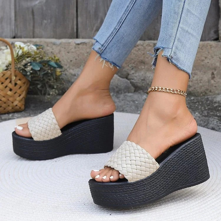 Mules con Cuña y Banda Ancha para Mujer | Ideales para Uso Diario en Verano