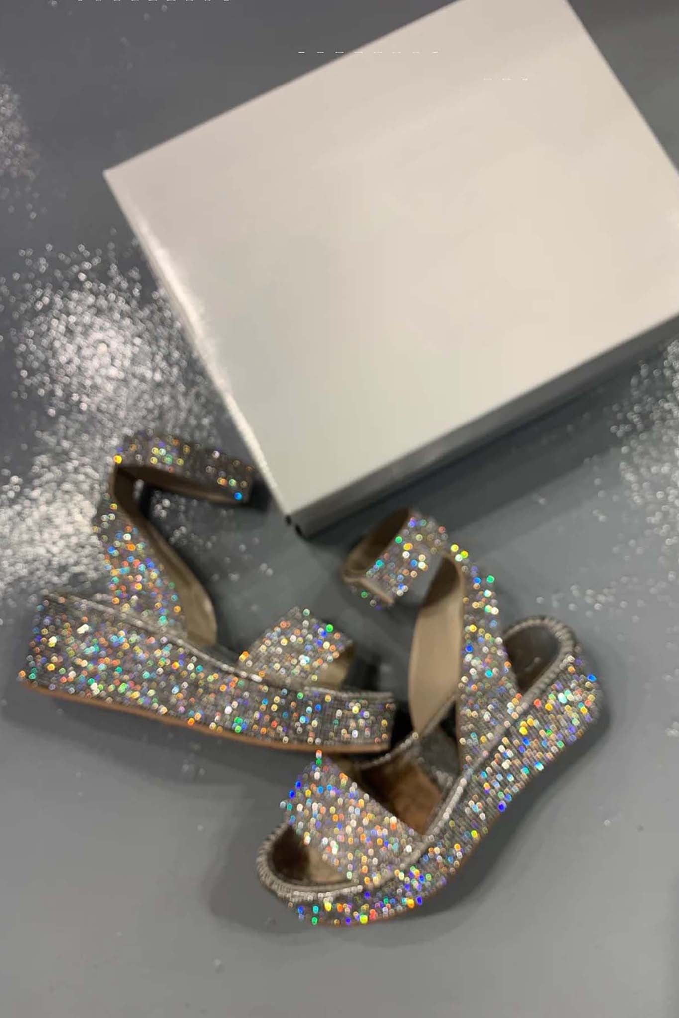 Sandalias con Cuña y Correa Ajustable al Tobillo para Mujer | Ideales para Uso Diario en Verano
