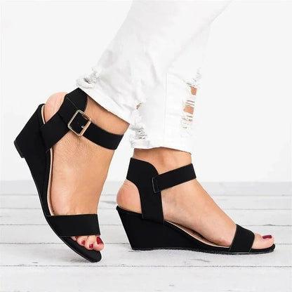 Sandalias Compensadas con Hebilla para Mujer | Ideales para Uso Diario en Climas Cálidos