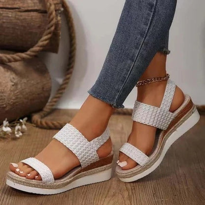 Sandalias Plataforma con Tiras Ajustables para Mujer | Ideales para Uso Diario en Climas Cálidos