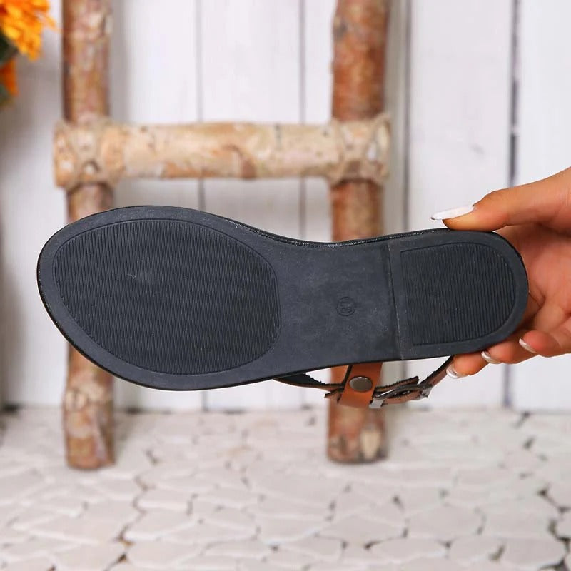 Sandalias Planas con Tiras Múltiples para Mujer | Ideales para Uso Diario en Verano