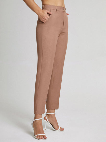 Pantalón Corto con Tiro Alto y Corte Recto para Mujer | Ideal para Uso Diario y Ocasiones