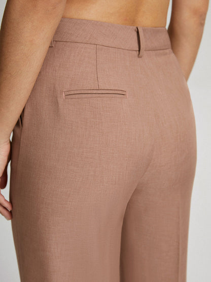 Pantalón Corto con Tiro Alto y Corte Recto para Mujer | Ideal para Uso Diario y Ocasiones