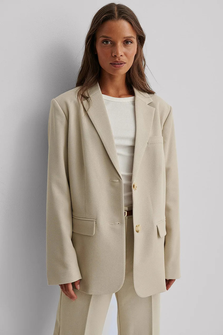 Blazer Con Corte Regular Y Cierre De Dos Botones Para Mujer | Ideal Para Uso Profesional Y Diario