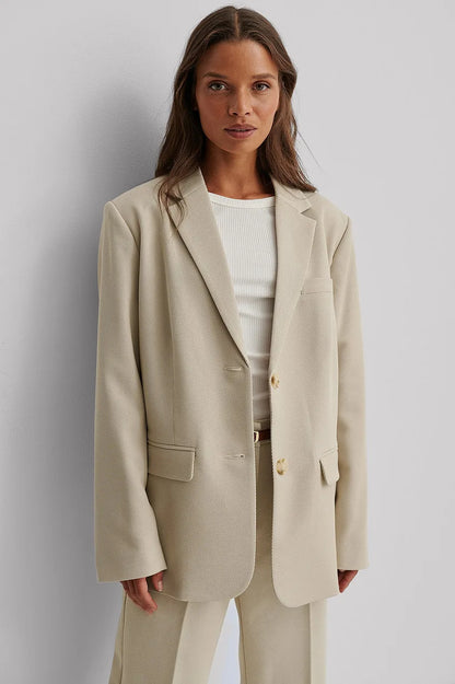 Blazer Con Corte Regular Y Cierre De Dos Botones Para Mujer | Ideal Para Uso Profesional Y Diario