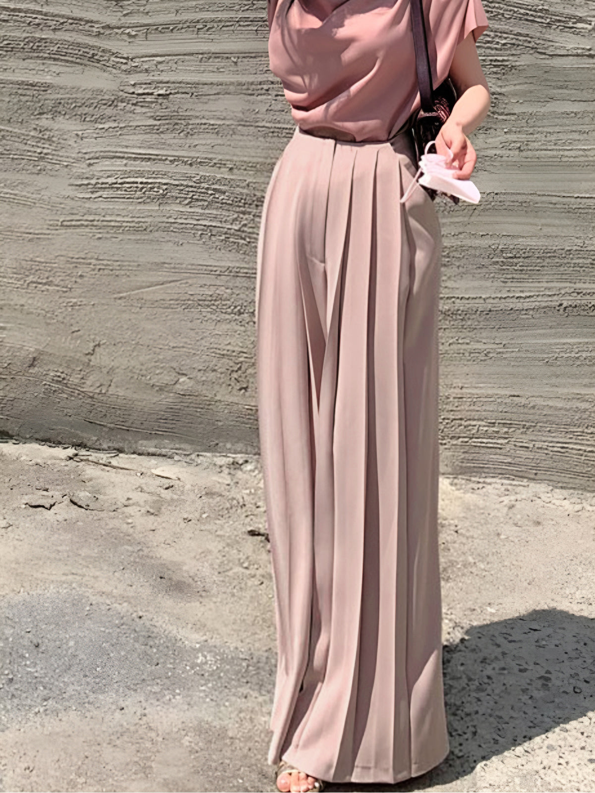 Pantalón de Talle Alto con Diseño Plisado y Pierna Ancha para Mujer | Ideal para Uso Diario y Trabajo