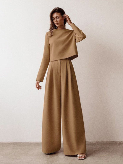Conjunto de Dos Piezas con Pantalón Plisado y Top Corto para Mujer | Ideal para Primavera, Verano y Otoño