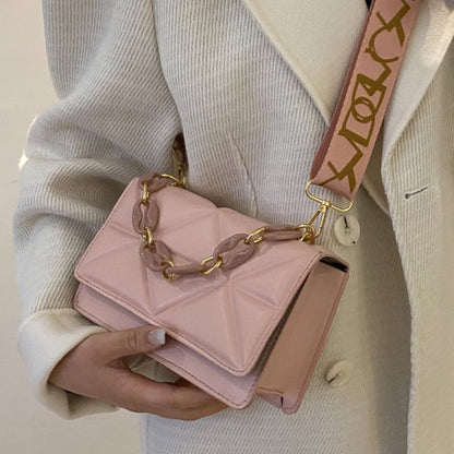 Bolso de Mano Acolchado con Cierre de Solapa para Mujer | Ideal para Uso Diario y Salidas