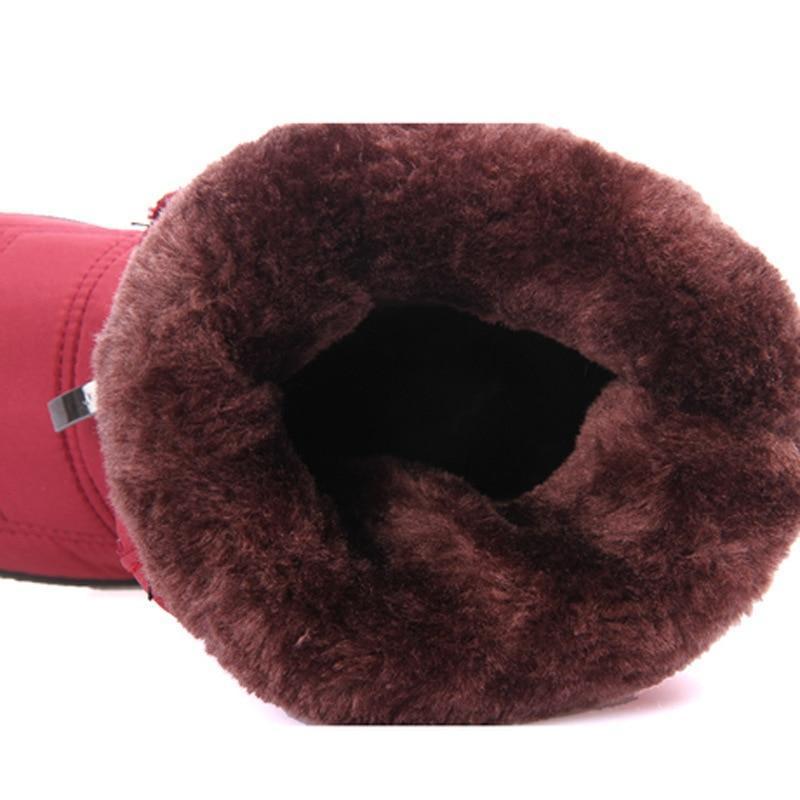Botas Altas con Forro Interior y Suela Perfilada para Mujer | Ideal para Temporada de Invierno