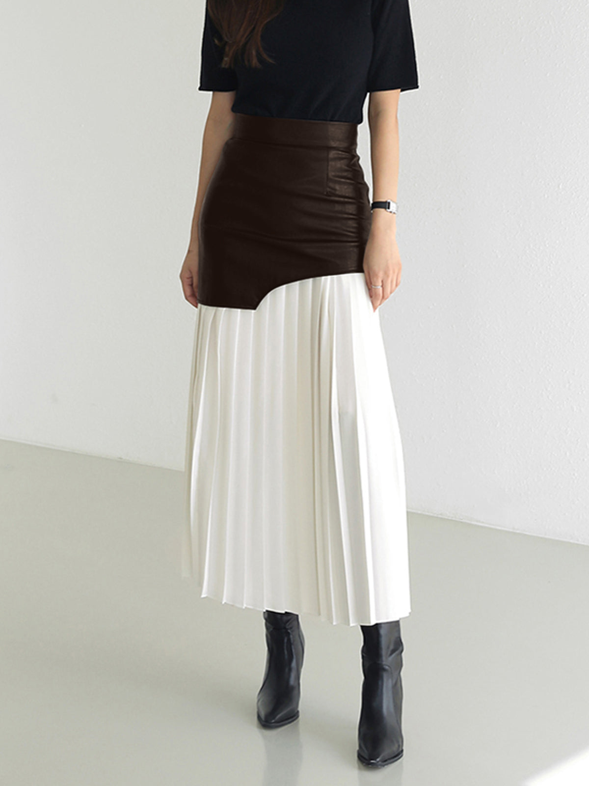Falda Midi Asimétrica de Corte Regular para Mujer | Ideal para Uso Diario y Trabajo