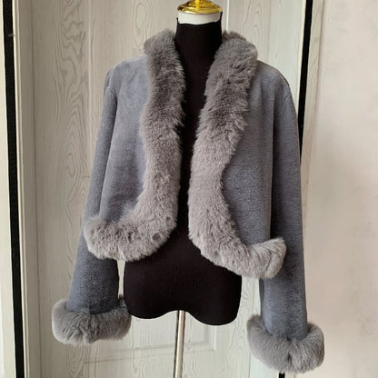 Chaqueta Corta Abierta con Cuello Estructurado para Mujer | Ideal para Entretiempo y Uso Profesional