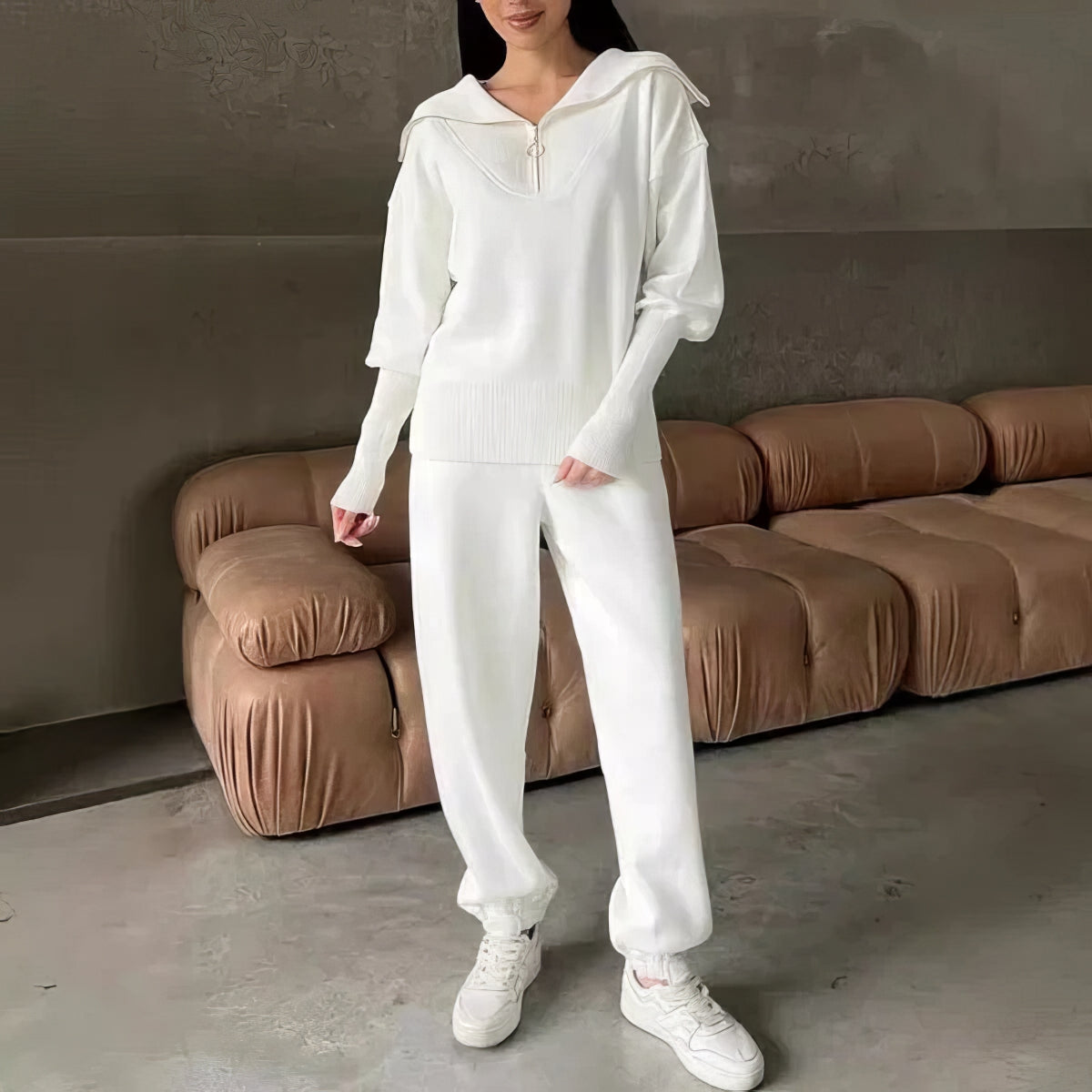 Conjunto de Dos Piezas con Top de Corte Amplio y Pantalón Jogger para Mujer | Ideal para Uso Diario